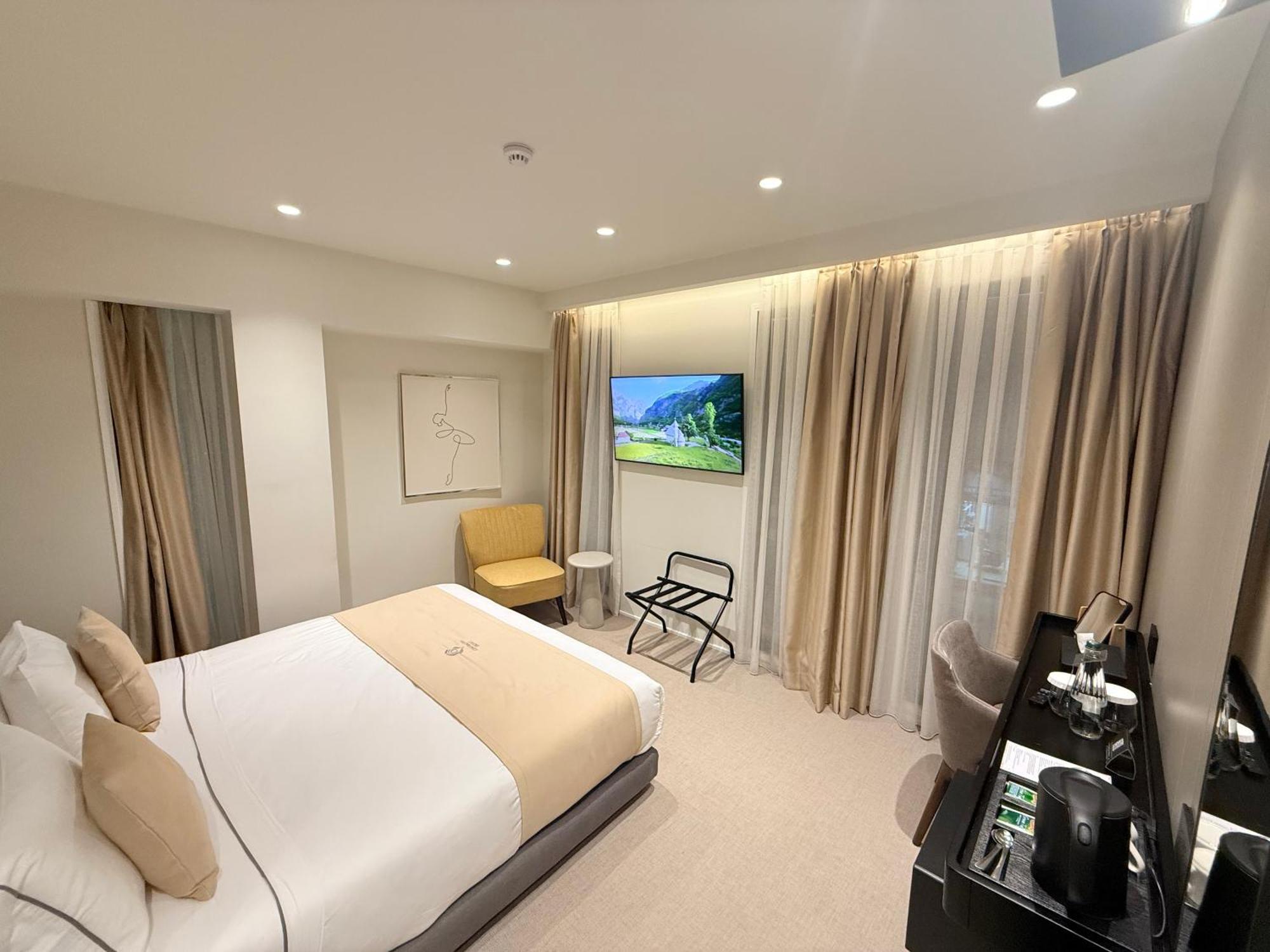 Central Inn Hotel Hotel 4*